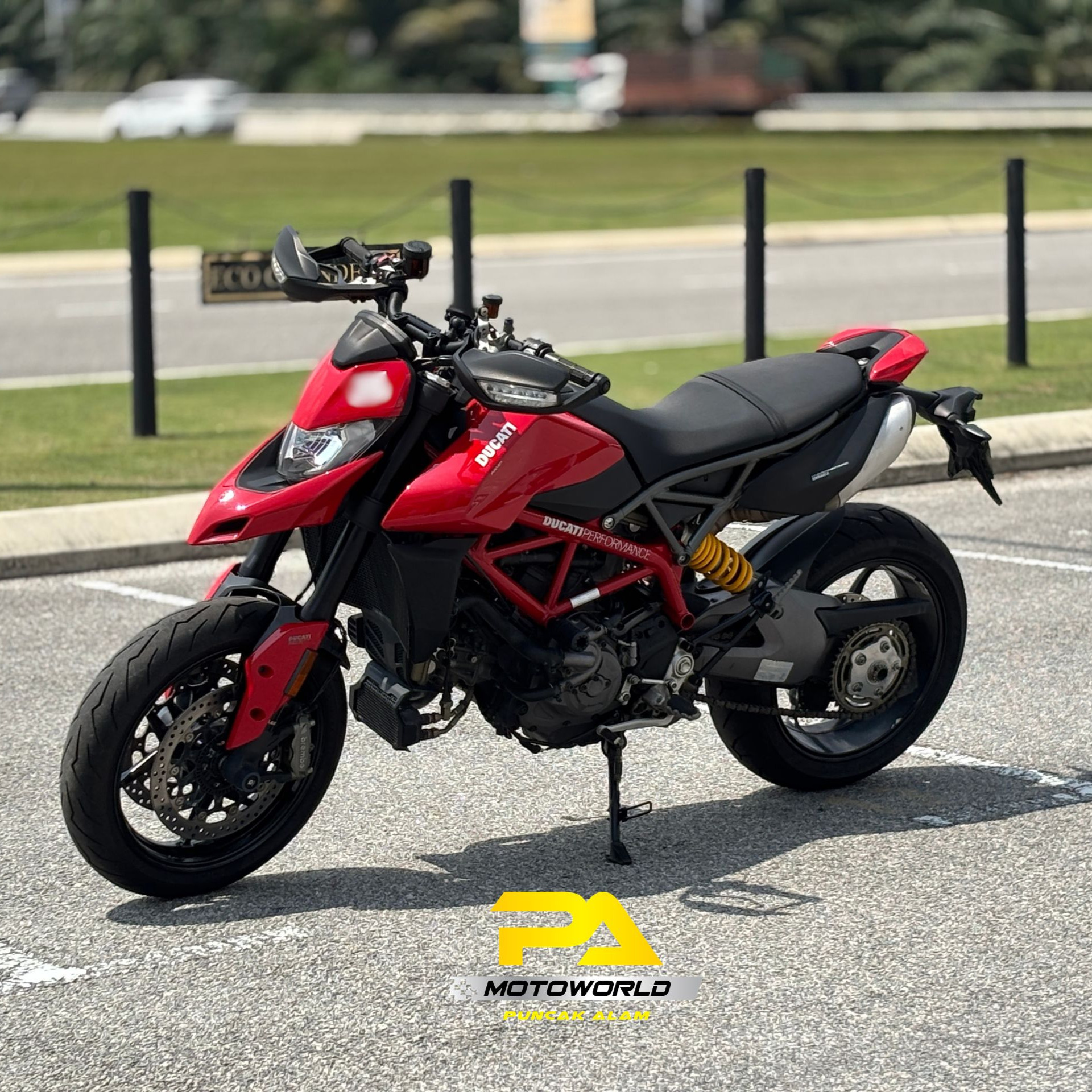 DUCATI HYPERMOTARD 950 ABS