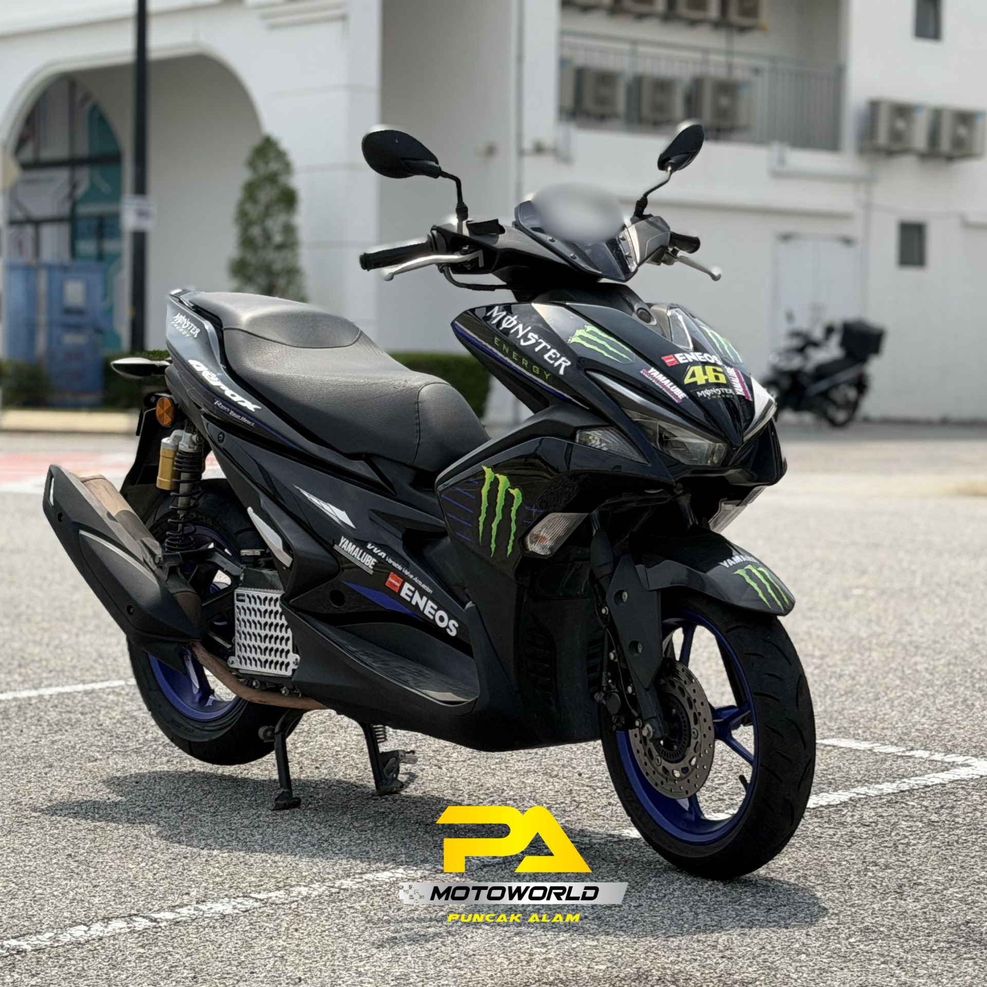 YAMAHA NVX 155 - Image 3