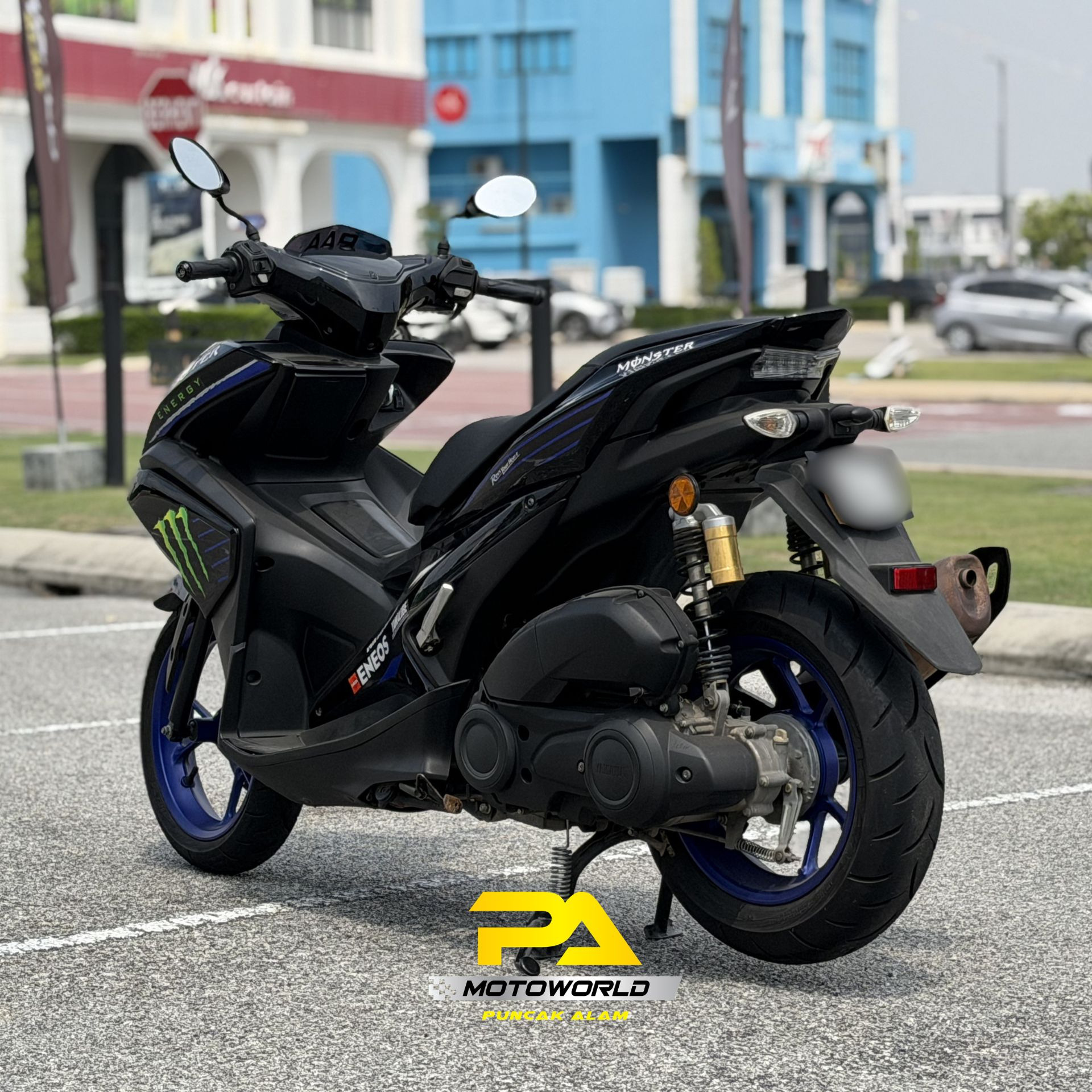 YAMAHA NVX 155 - Image 4