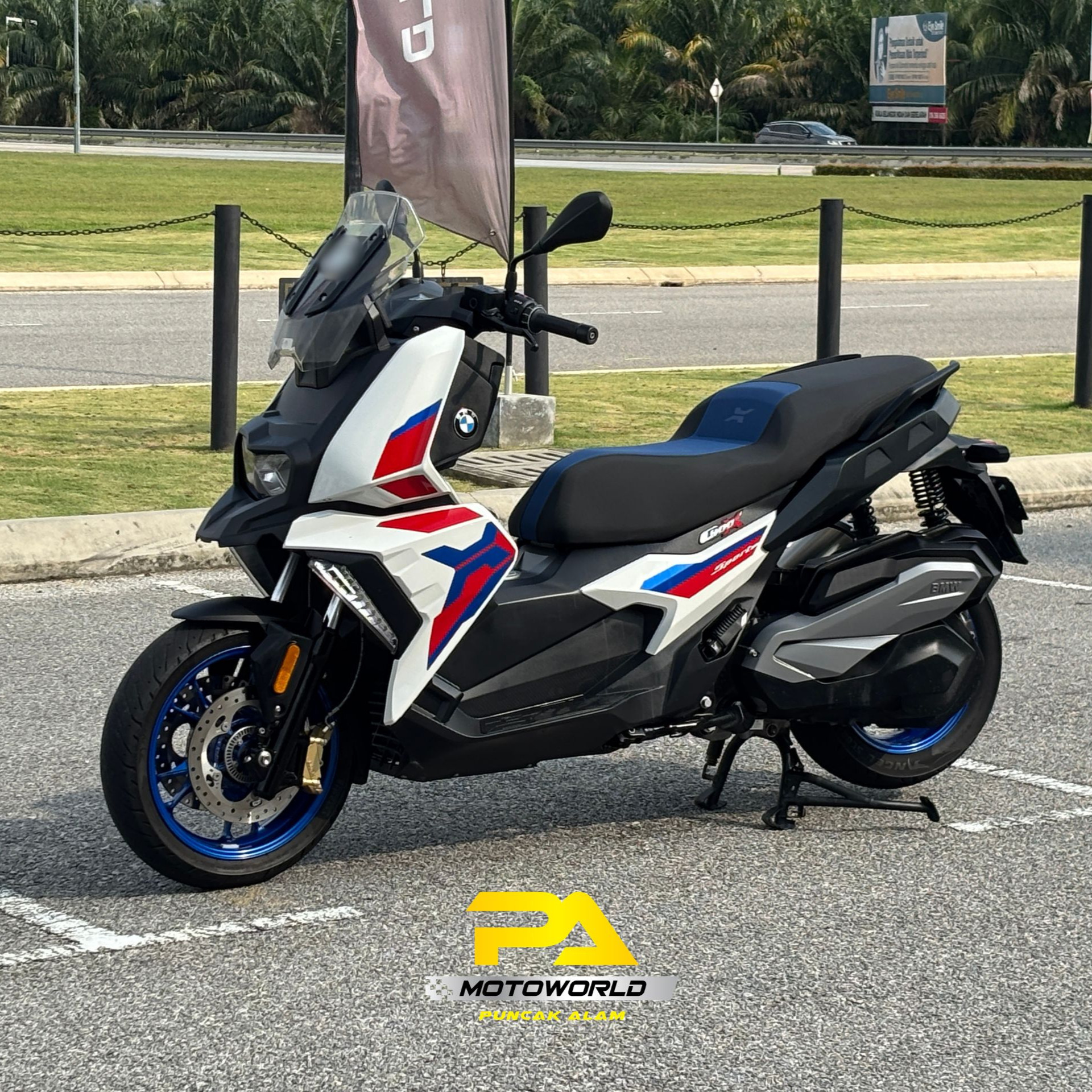 BMW C400X