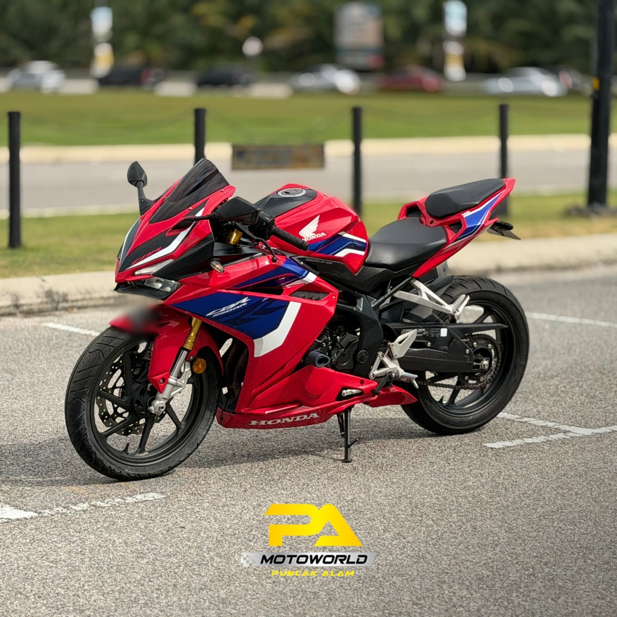HONDA CBR 250 RR