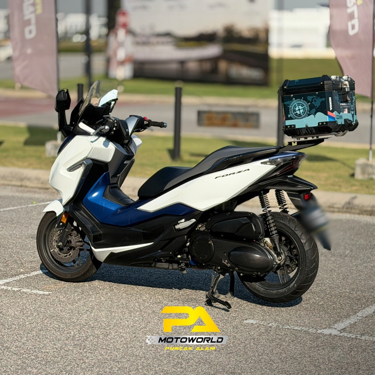 HONDA FORZA 300 - Image 3