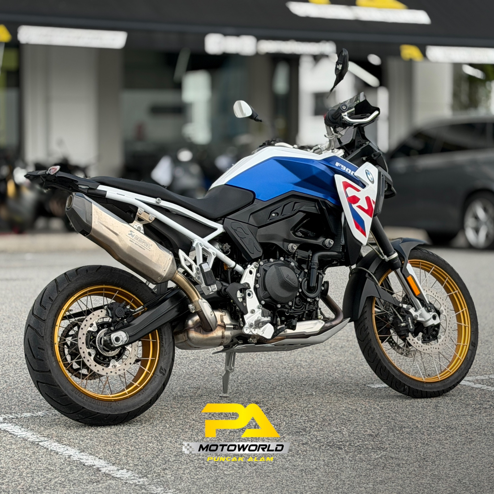 BMW F 900 GS - Image 2