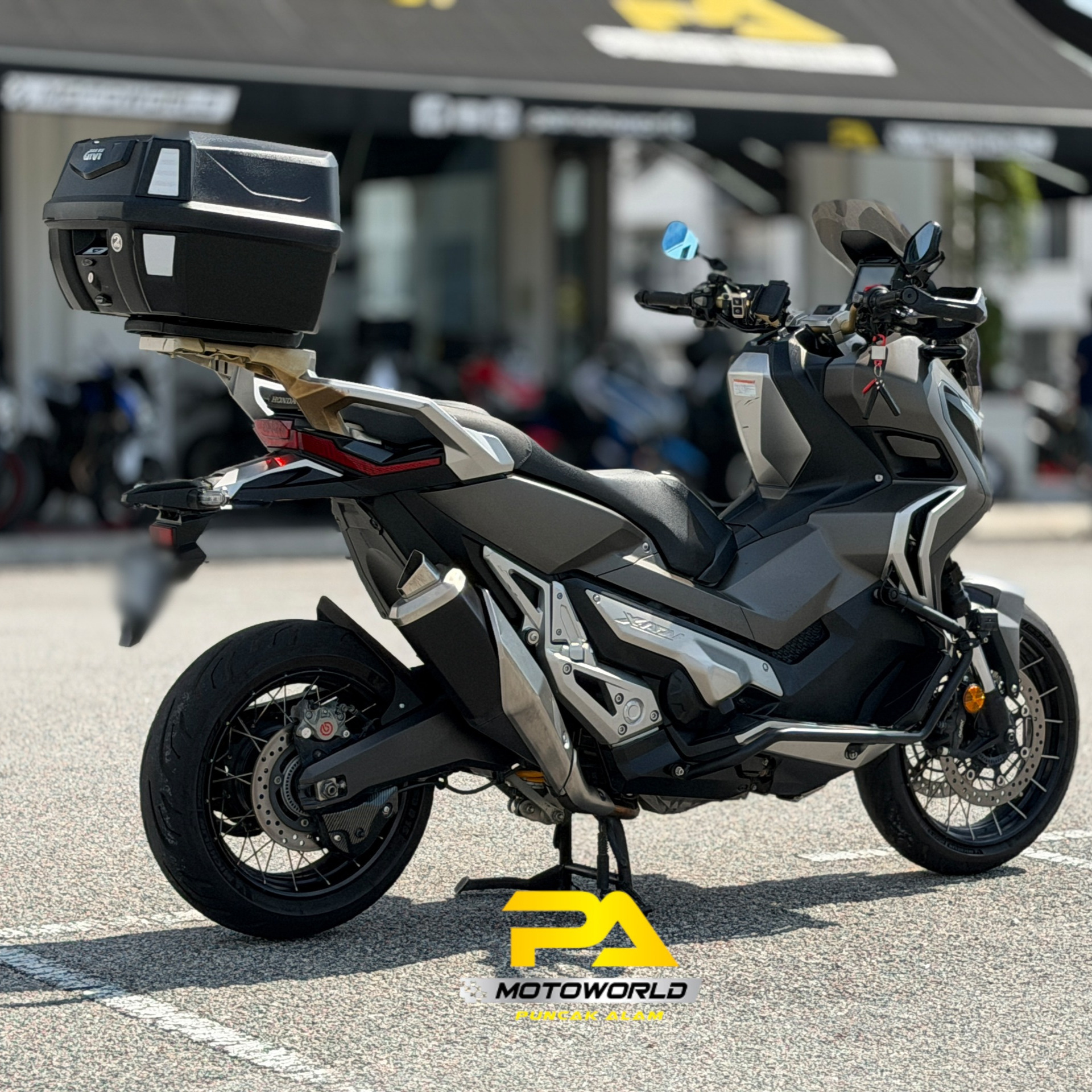 HONDA X-ADV 750 - Image 3