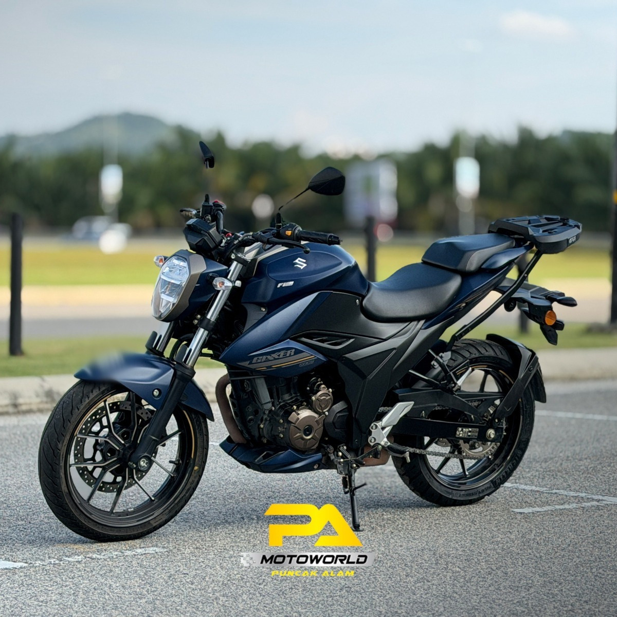 SUZUKI GIXXER 250