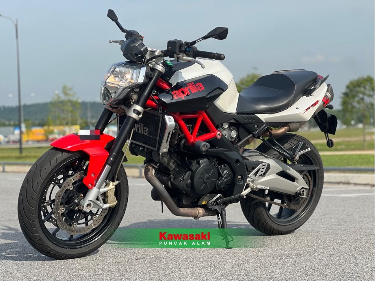 APRILIA SHIVER 750