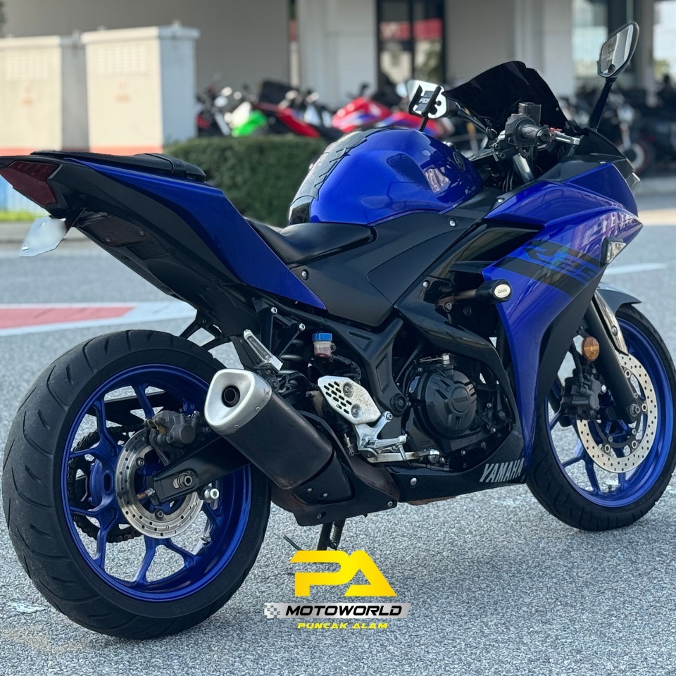 YAMAHA YZF-R25 - Image 4