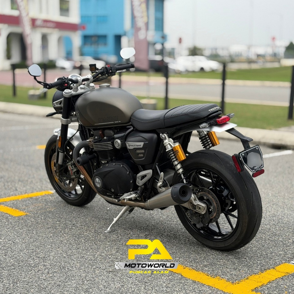 TRIUMPH THRUXTON A2 - Image 4
