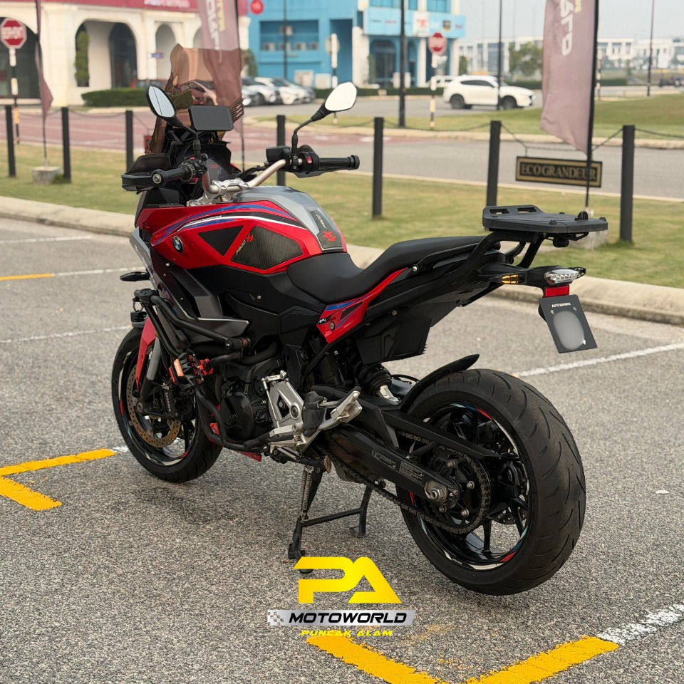 BMW F900XR - Image 4